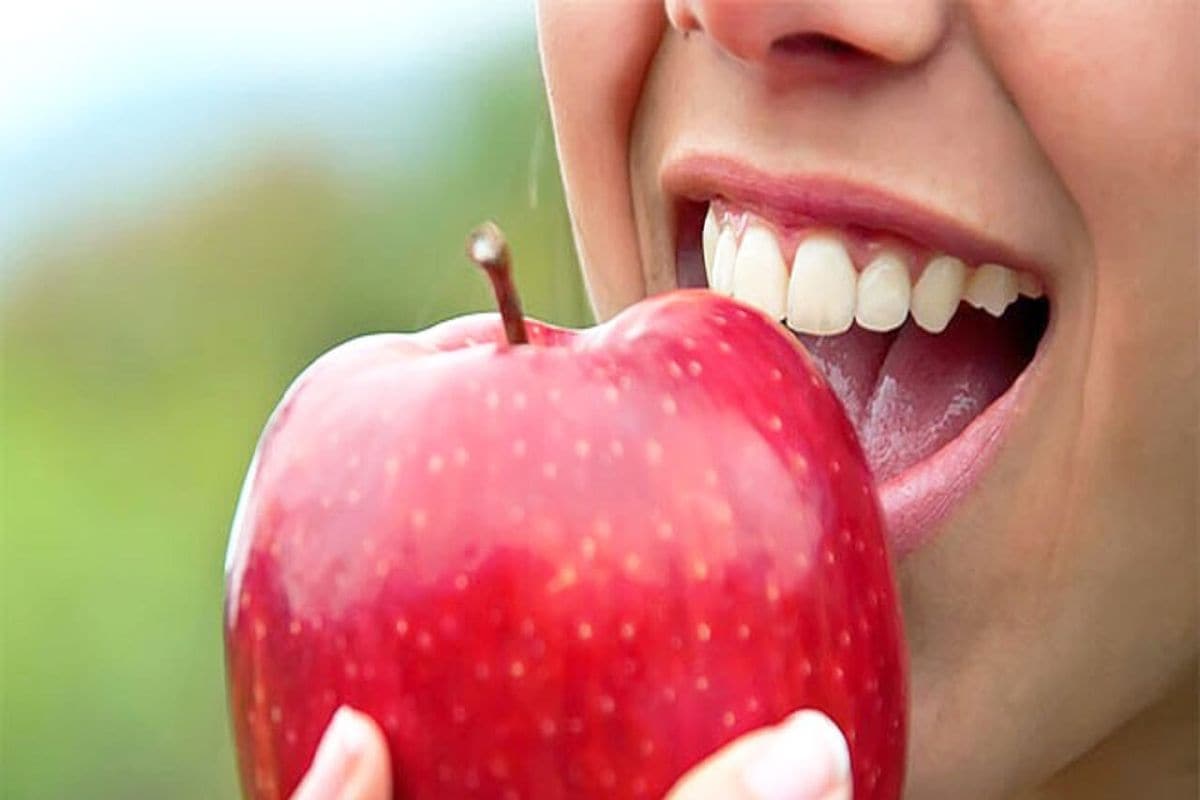 التفاح في اوكرانيا؛ الاخضر الاصفر الاحمر الكومبوت المربى بوتاسيوم فيتامينات A C
